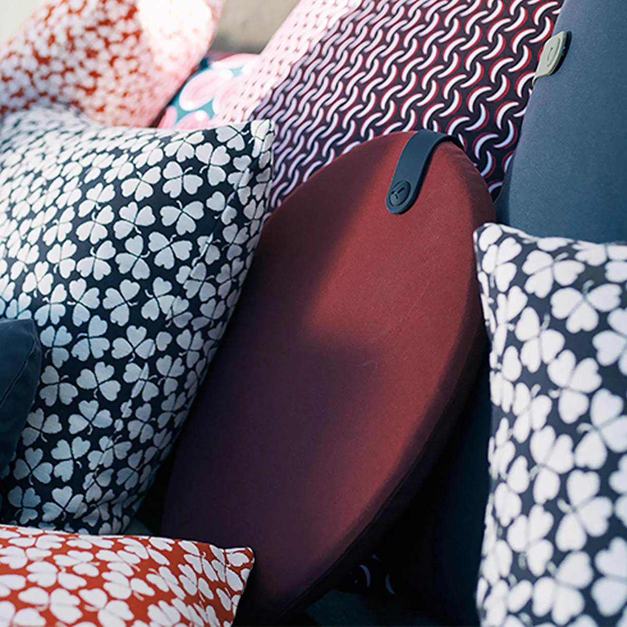 Colour Mix Round Outdoor Seat Cushion - Image 4