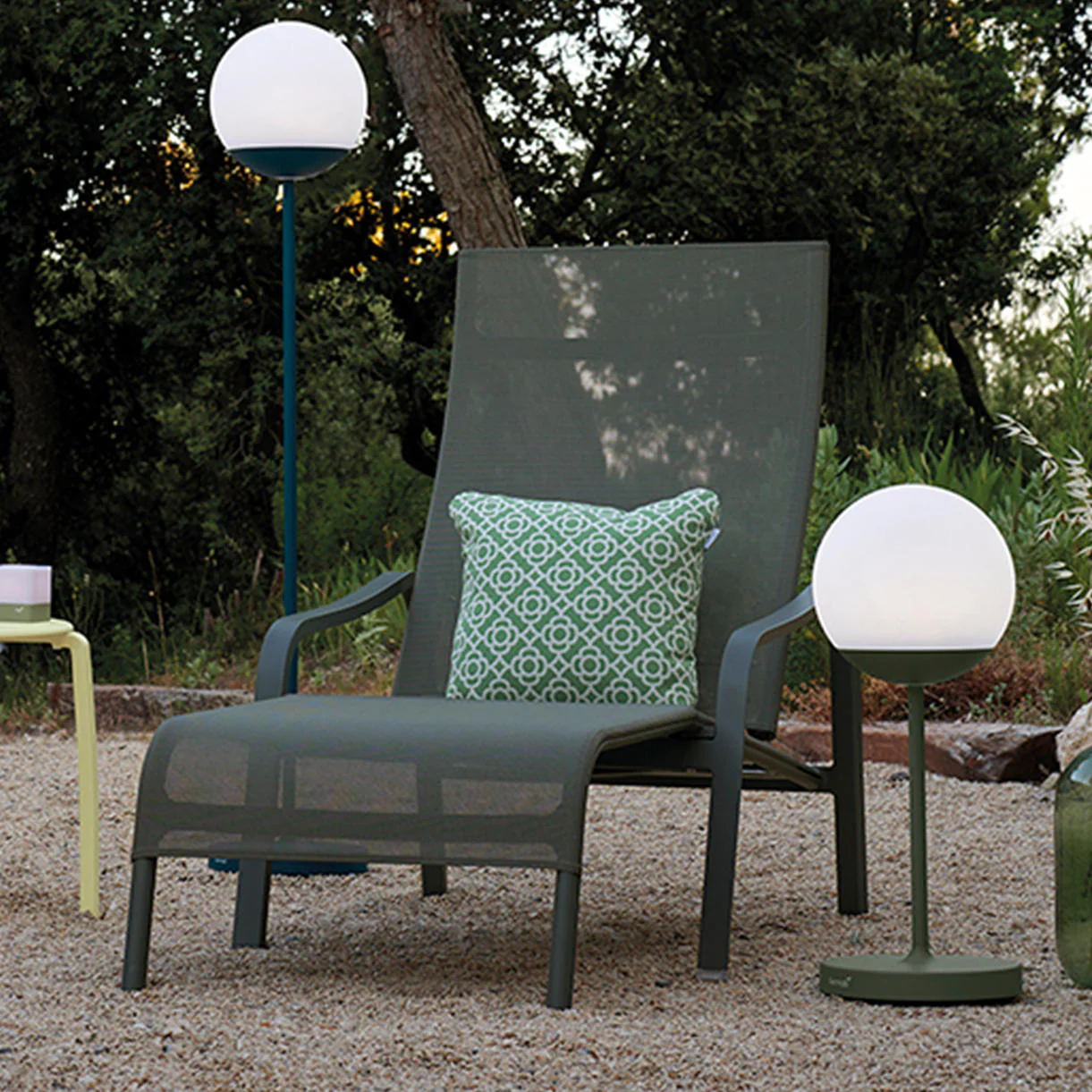 Alize Deckchair and Footrest - Image 4