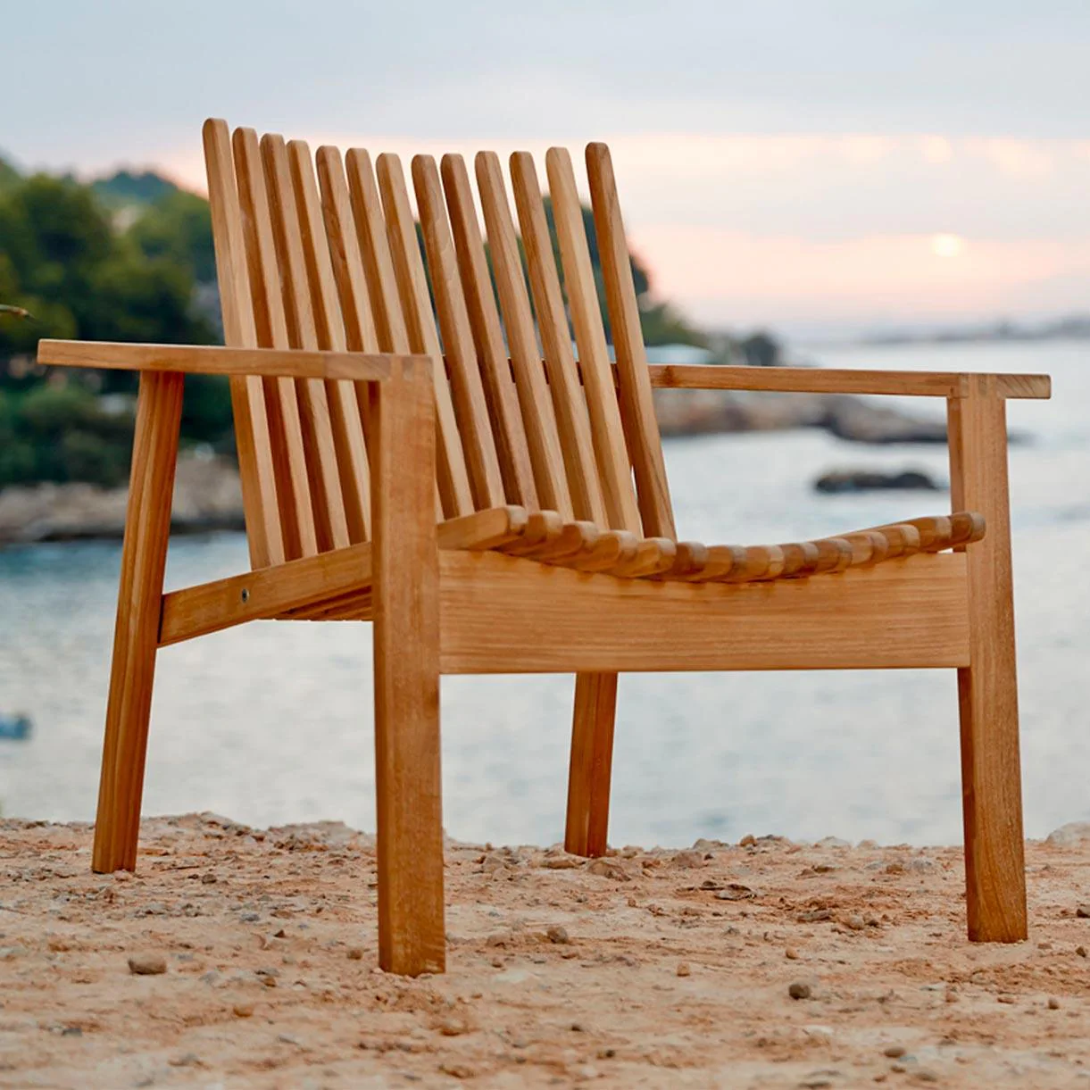 Amaze Lounge Chair - Image 5