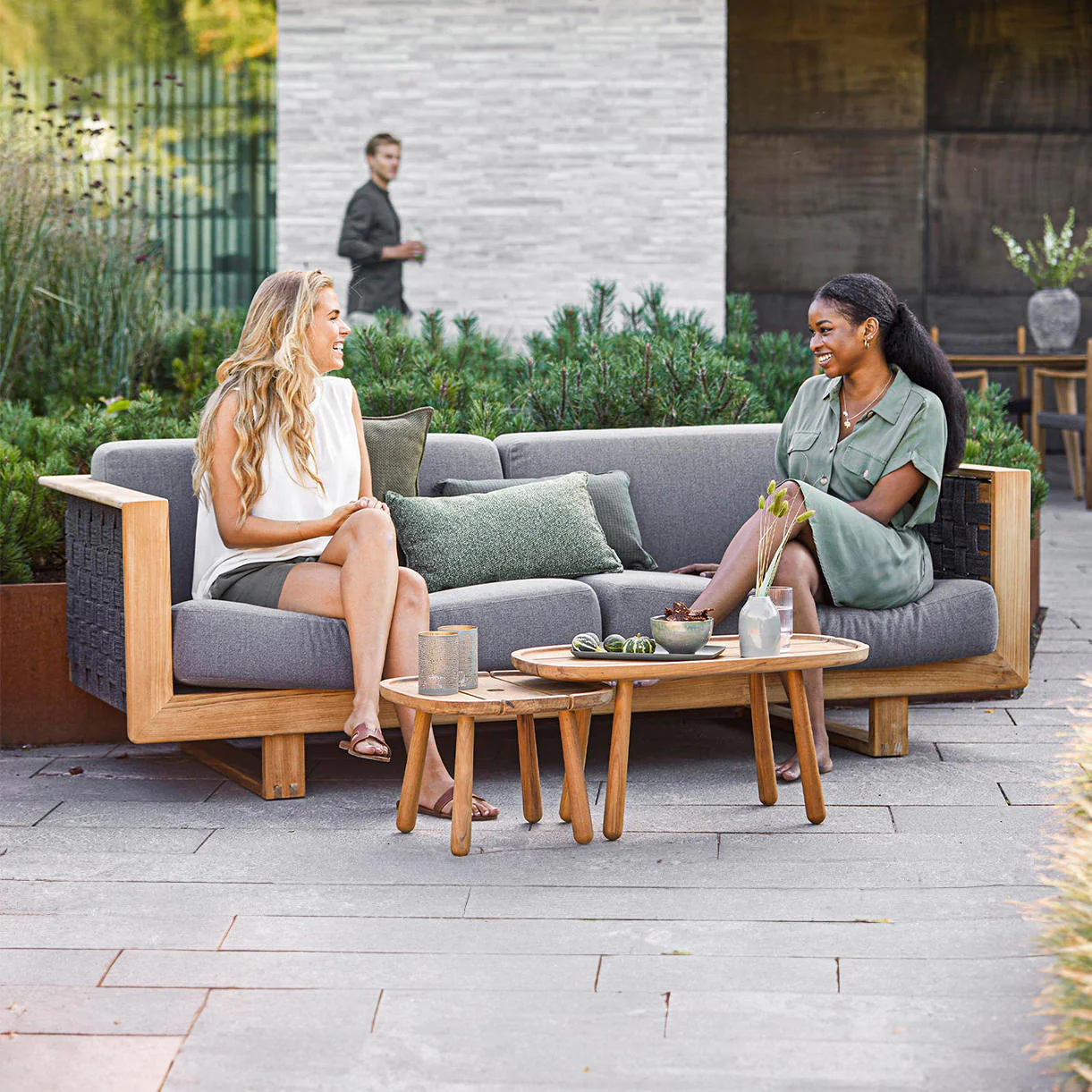 Angle Lounge 3 Seat Sofa with Teak Frame - Image 4