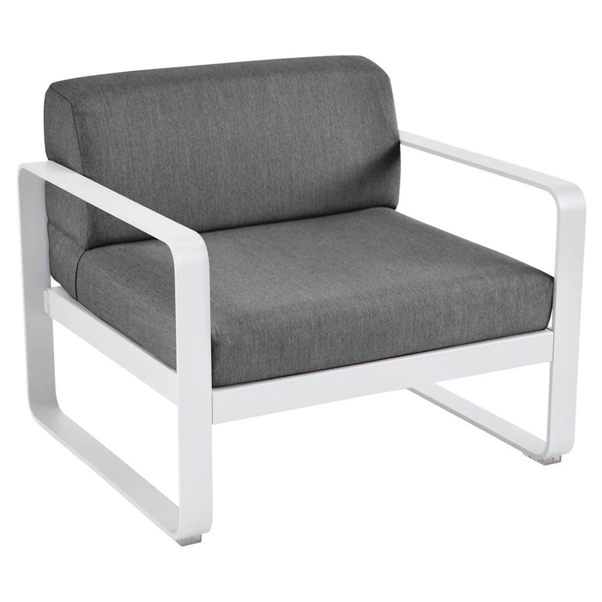 Bellevie Outdoor Armchair - Image 40
