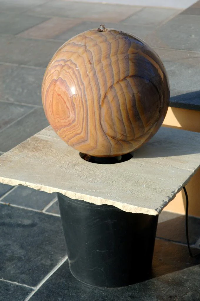 Foras Belmont Pebble Pool - Image 6