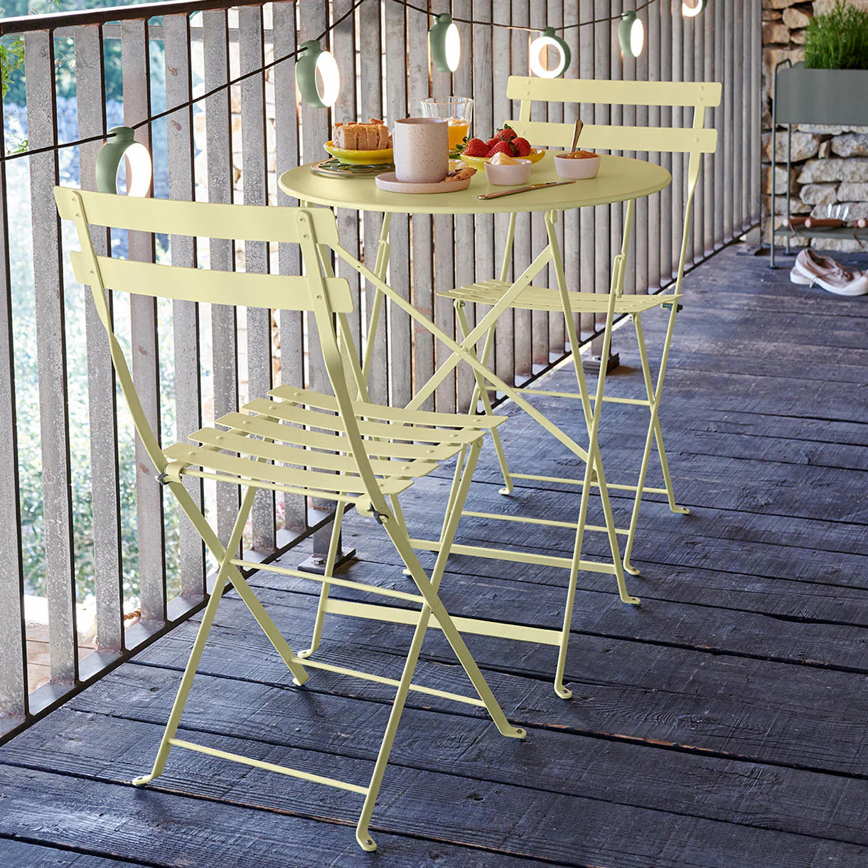 Bistro 60cm Round Table - Image 3