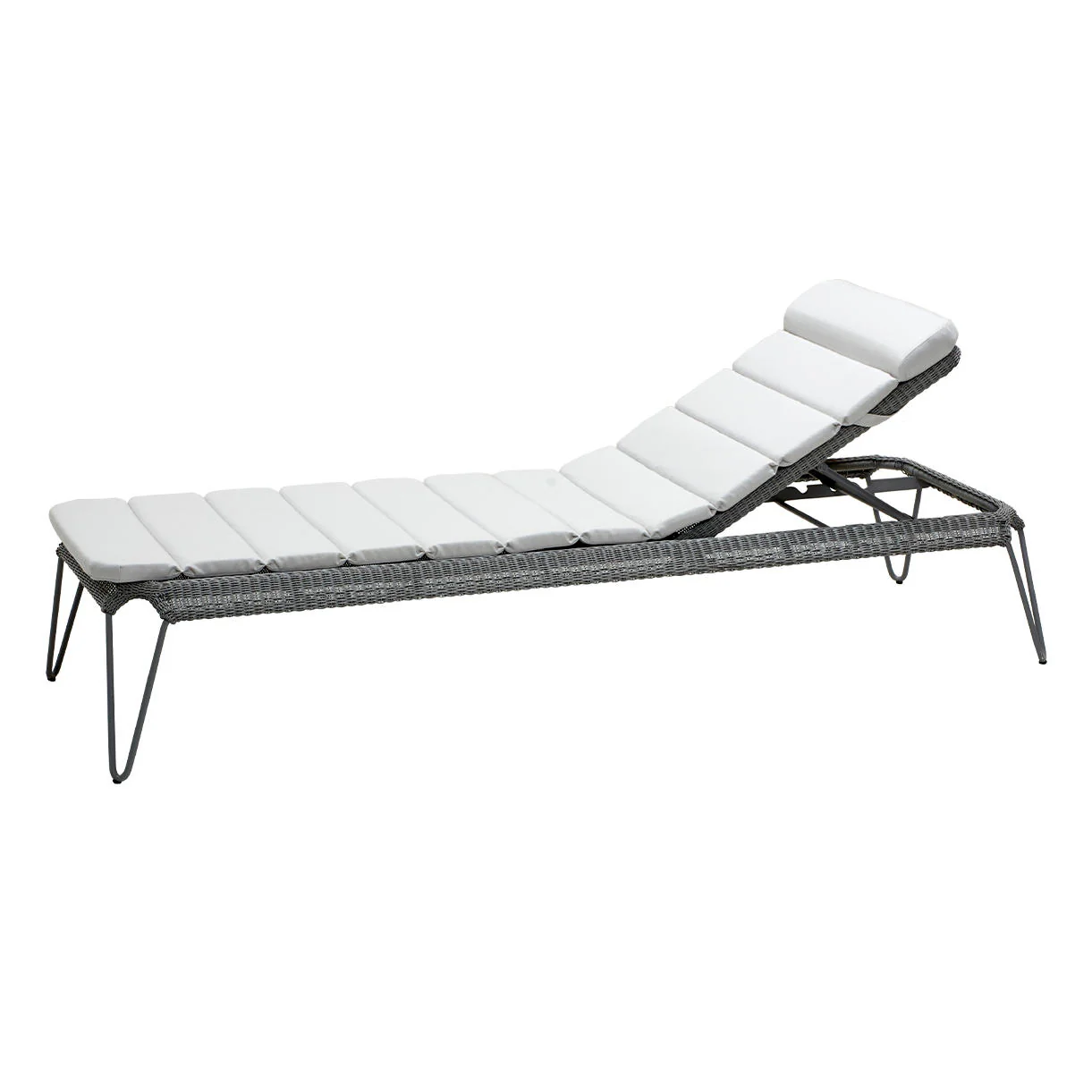 Breeze Stackable Sunlounger - Image 4