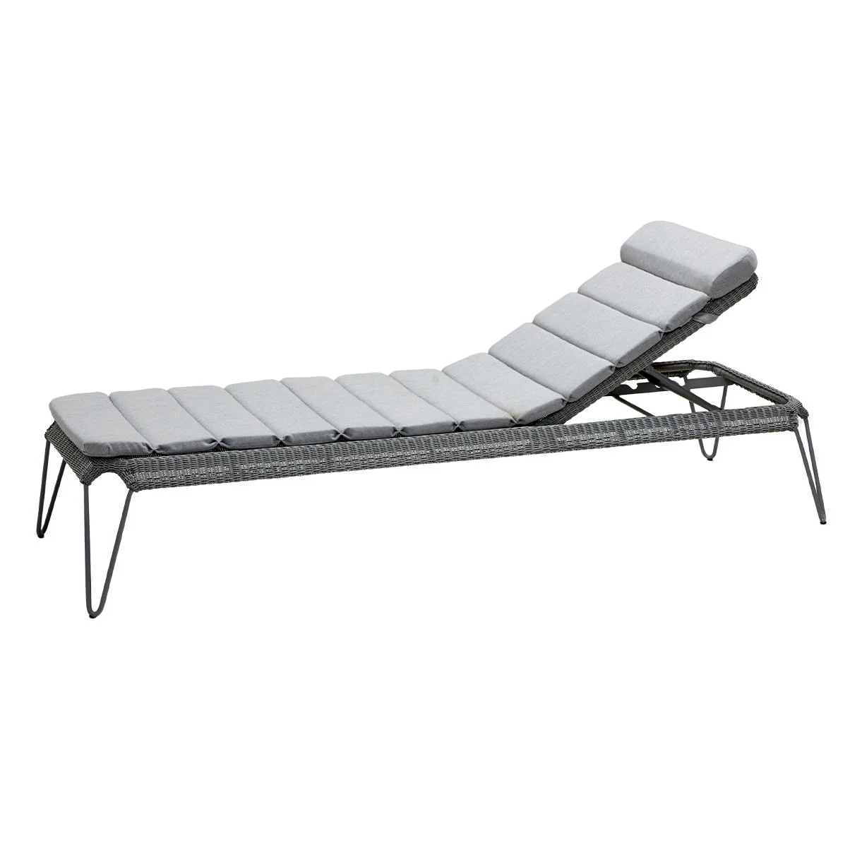 Breeze Stackable Sunlounger - Image 6