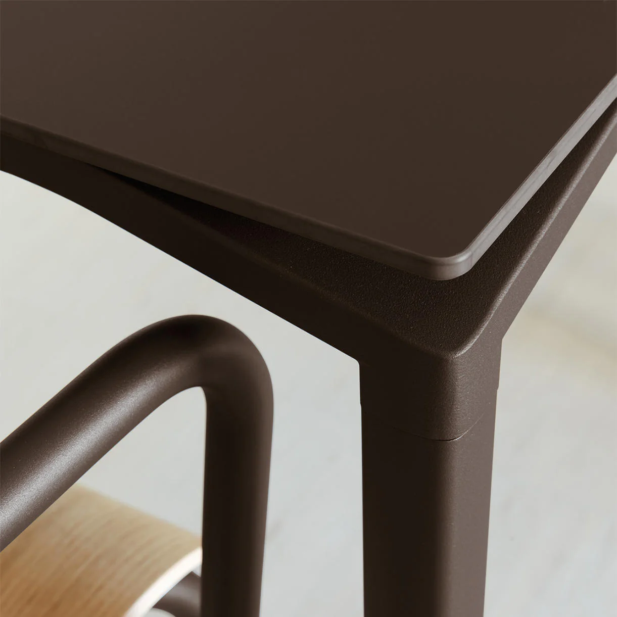 Calvi Indoor Velvety Matte Table 195 x 95cm - Image 3