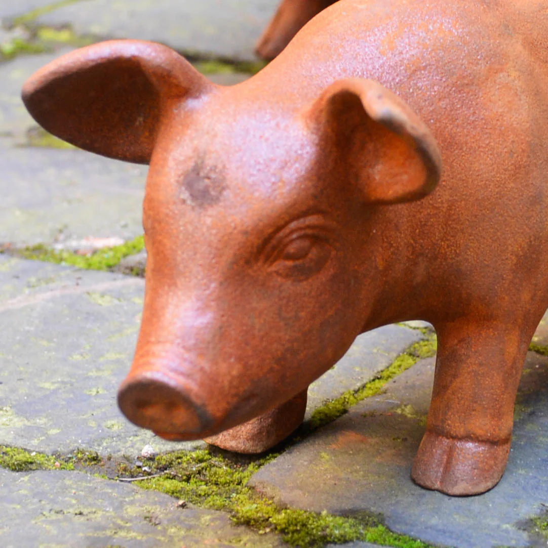 Cast Iron Pigs - Image 2