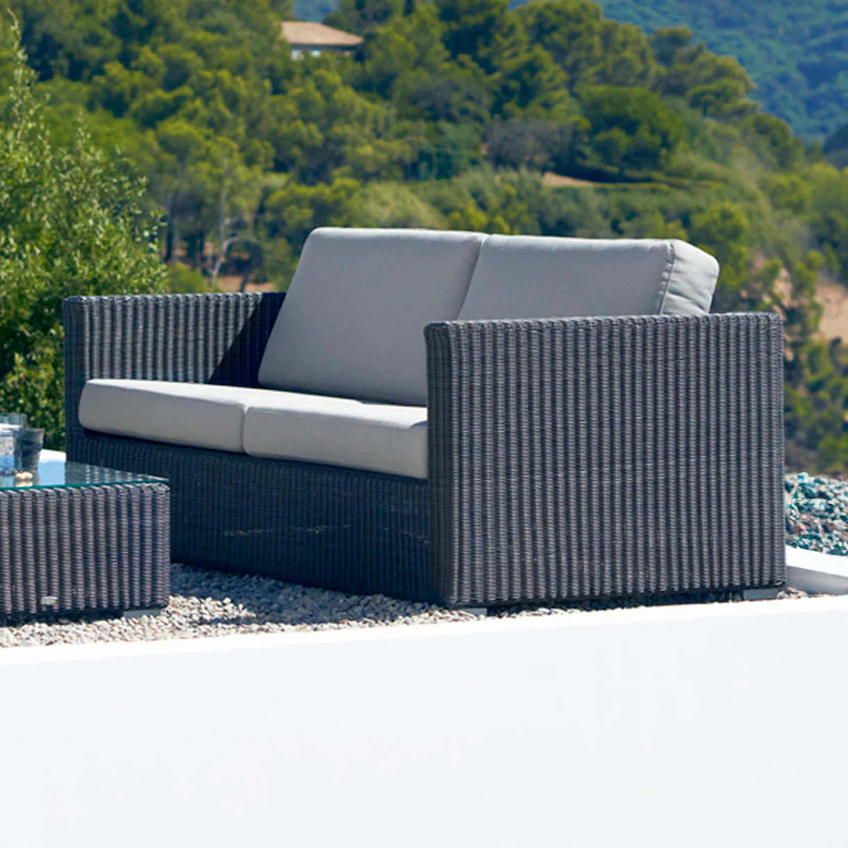 Chester 3 Seat Lounge Sofa - Image 4