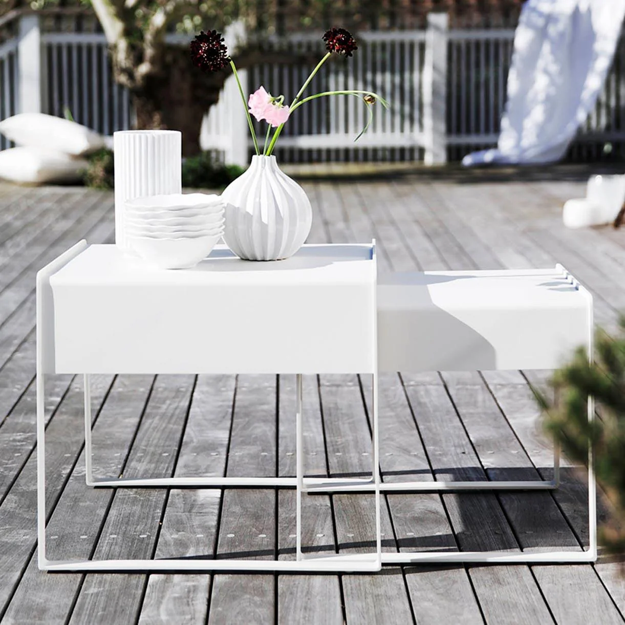 Chill-Out Side Table - Image 5