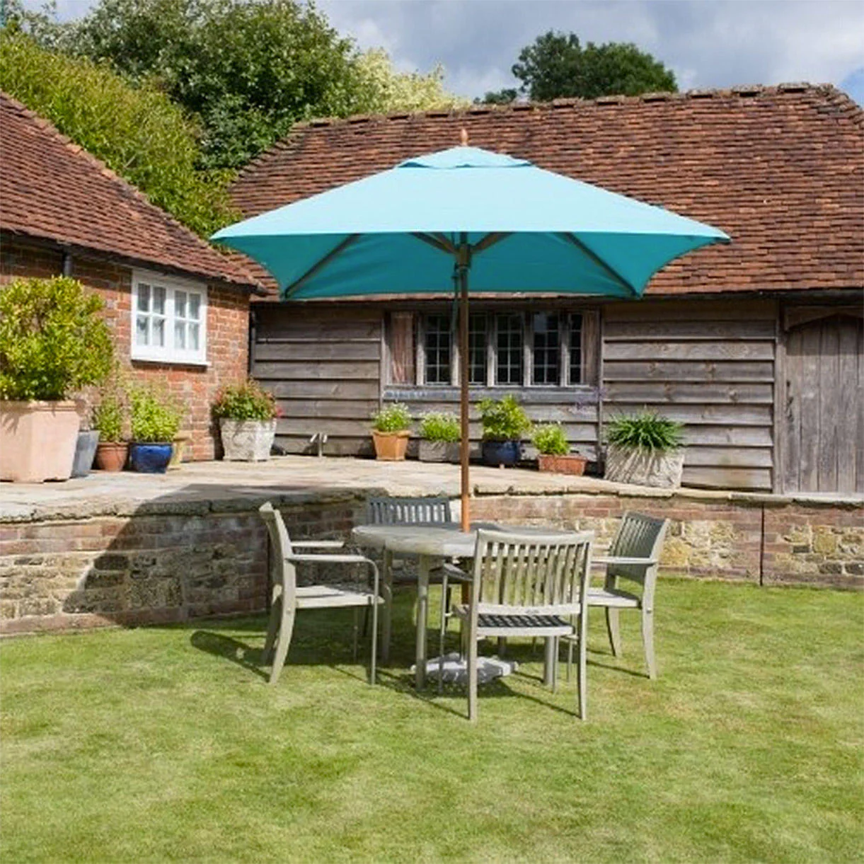 Classic Wood Framed 1.9m Square Parasols - Image 2