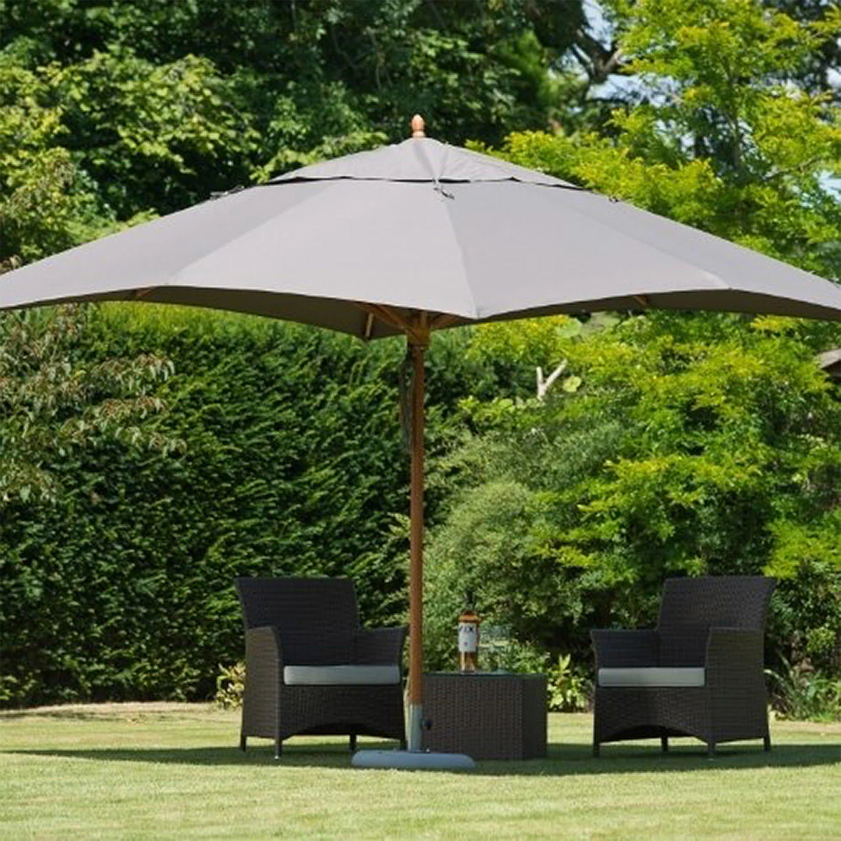 Classic Wood Framed 3.6m Square Parasols - Image 3