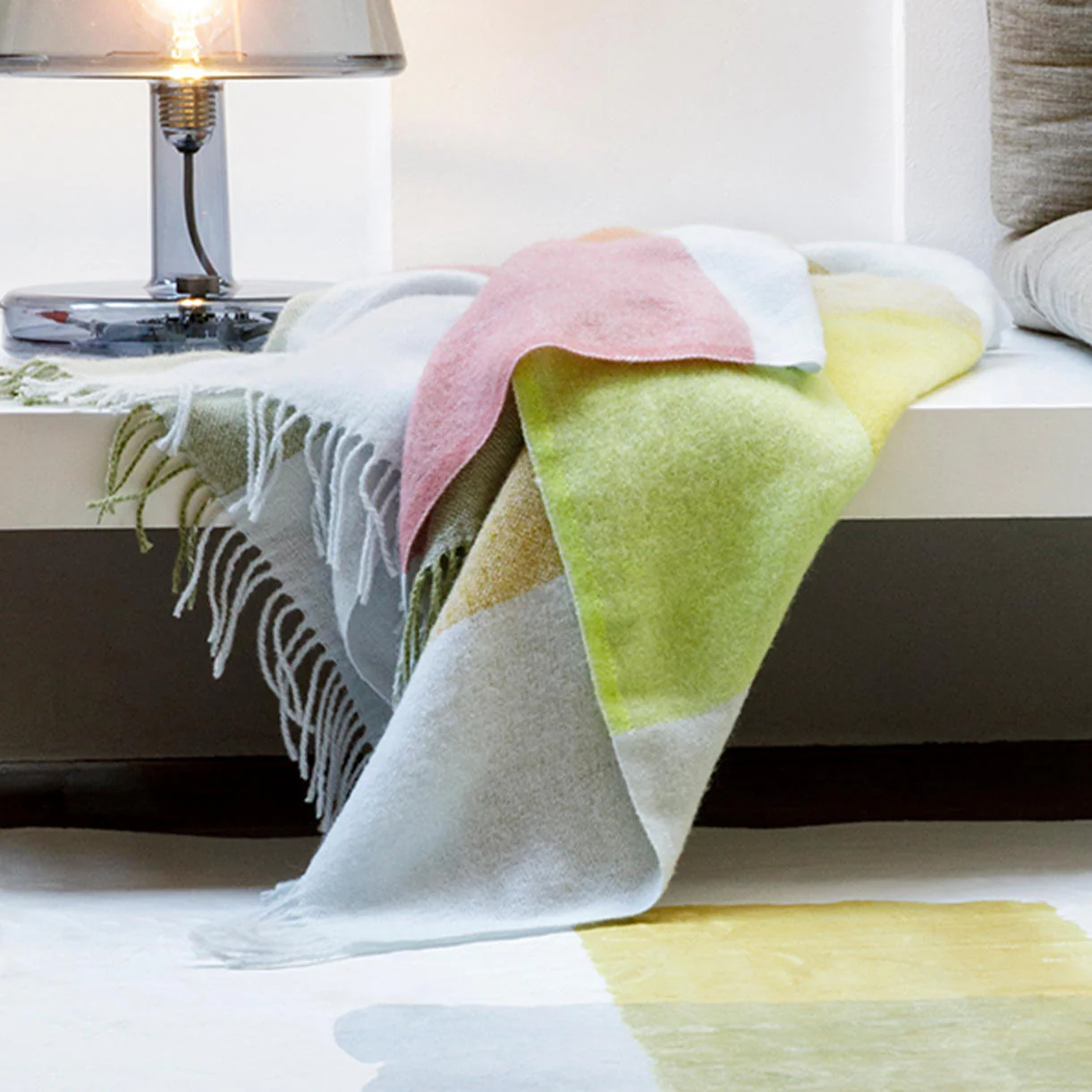 Colour Blend Wool Throw - Image 4