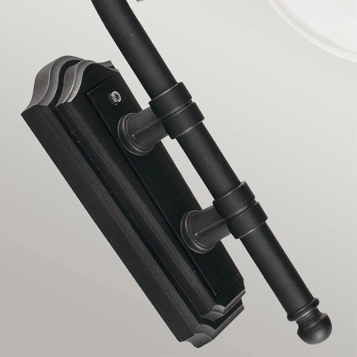 Como Outdoor Wall Lanterns - Image 4