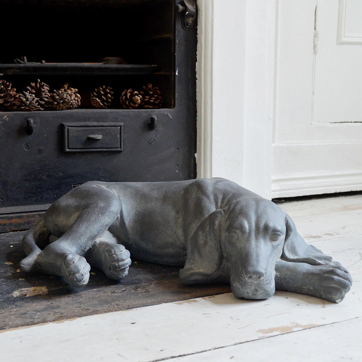 Concrete Finish Resting Dog - Image 3