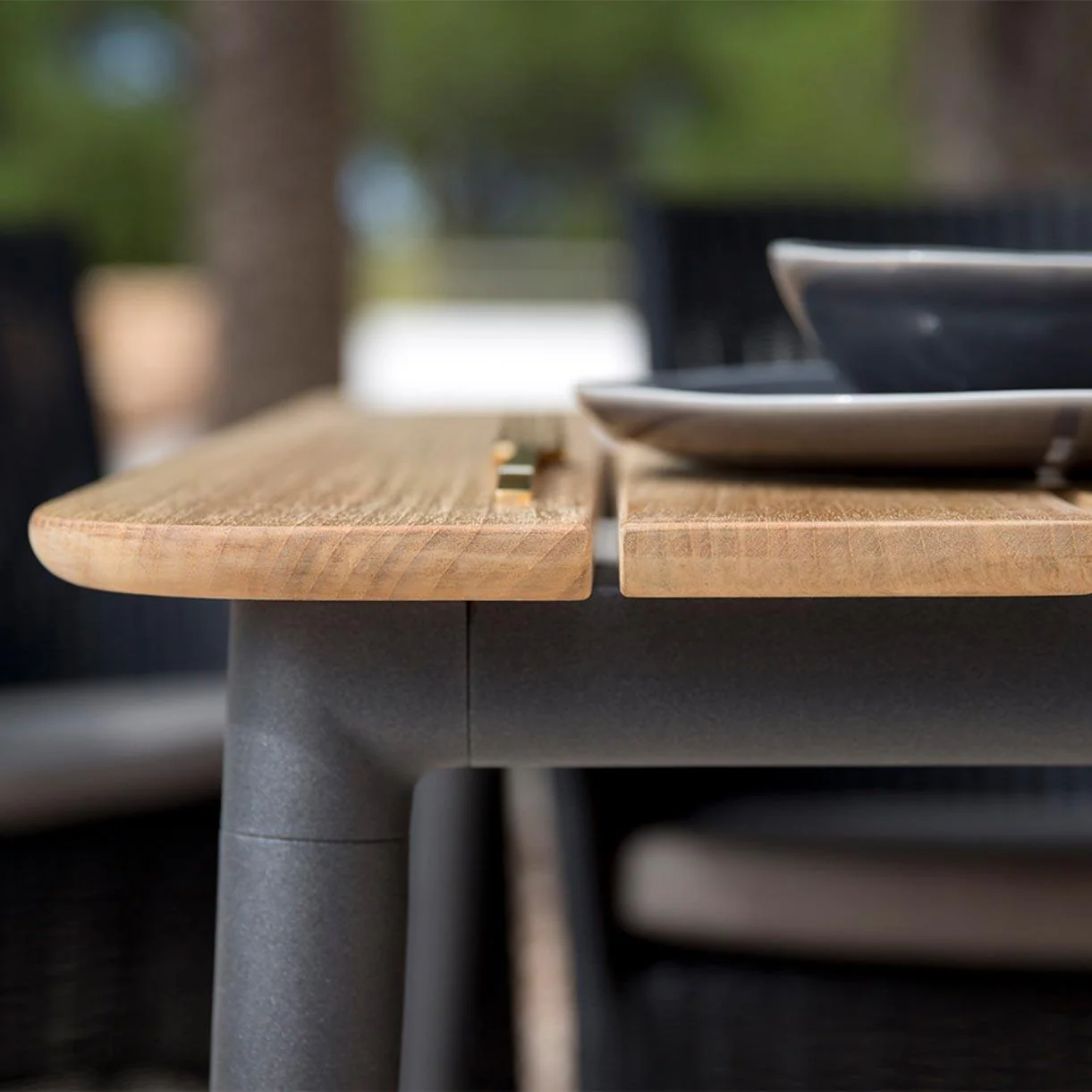 Core 100cm Wide Outdoor Dining Table - Image 4