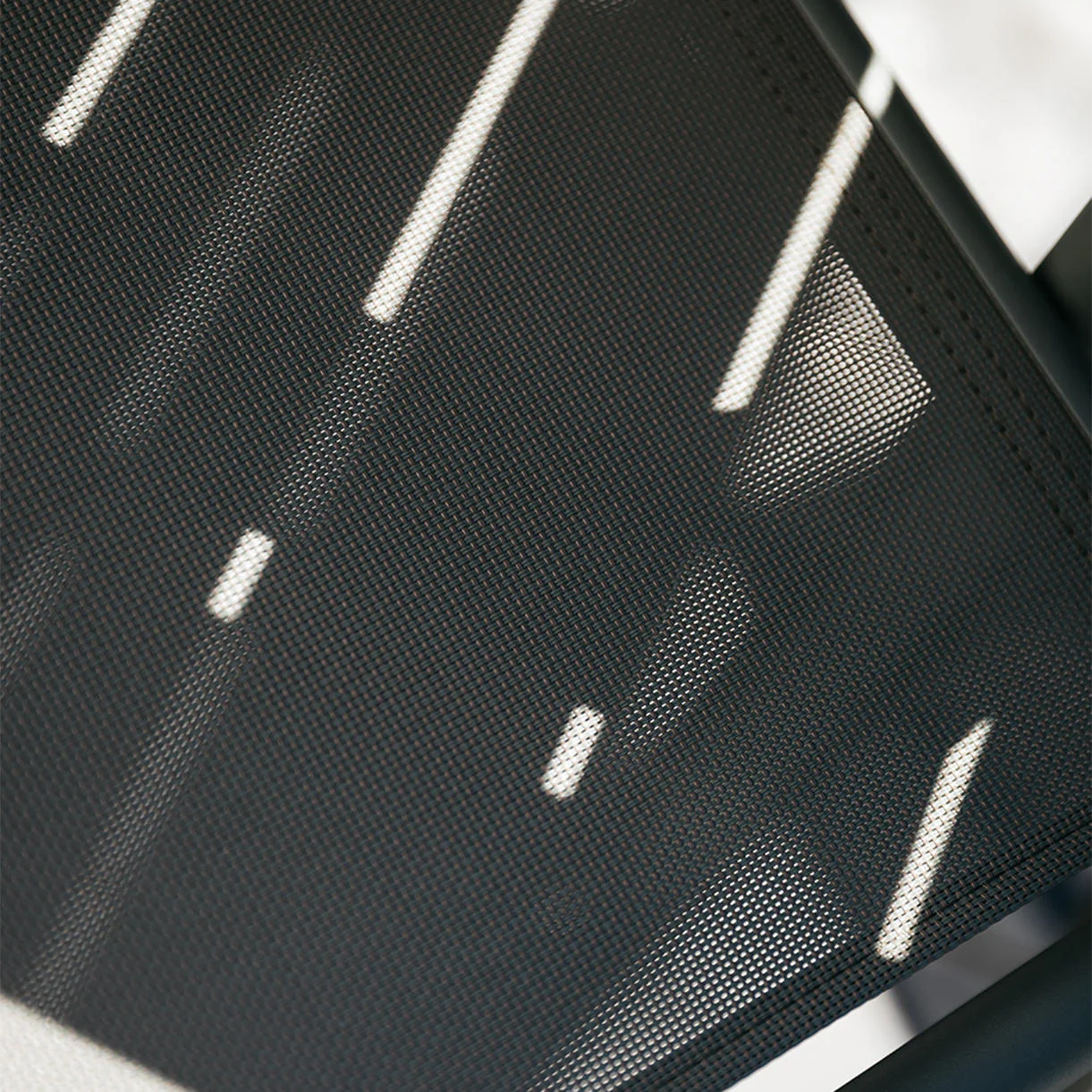 Costa High Chair - Image 3