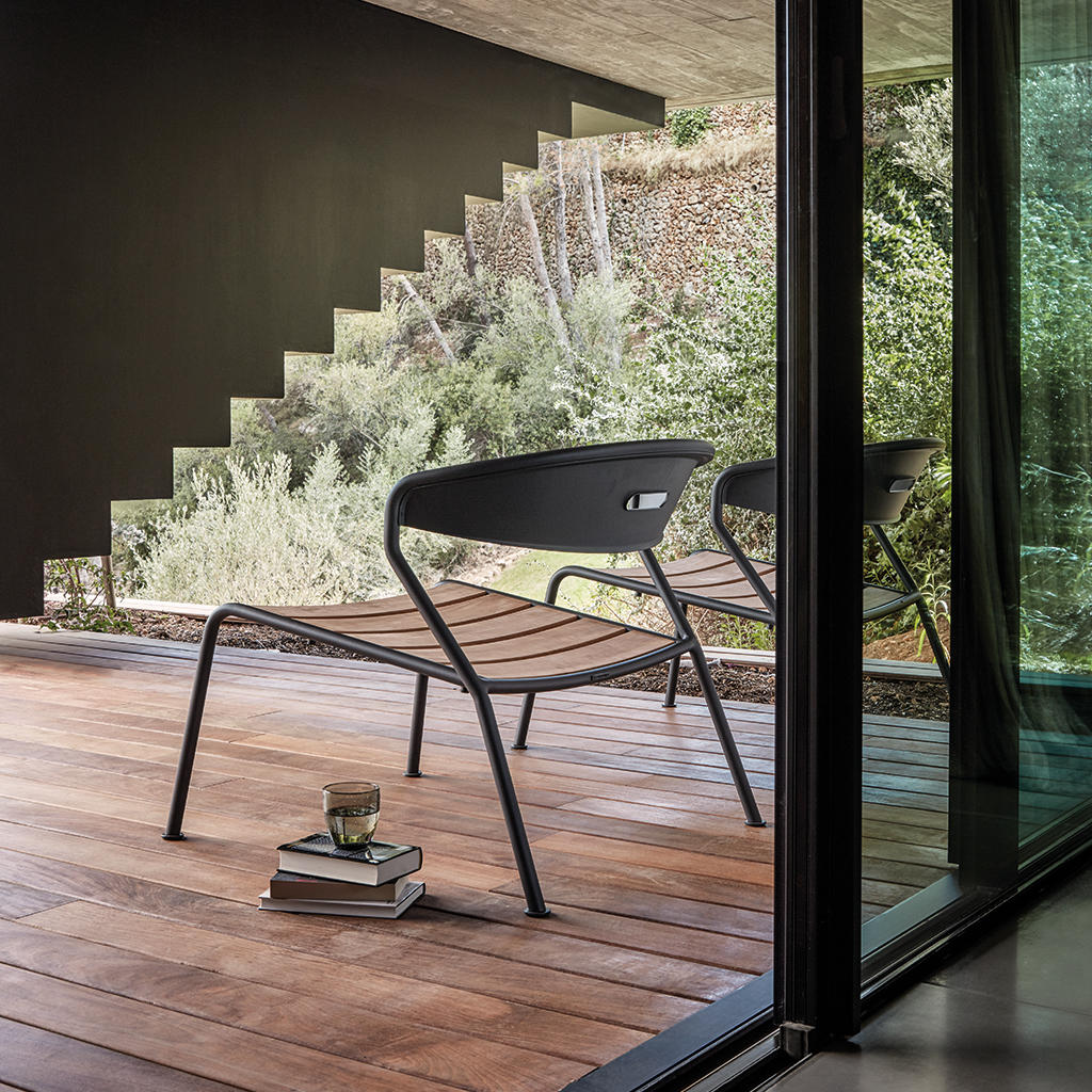 Curve Lounge Chair - Image 2