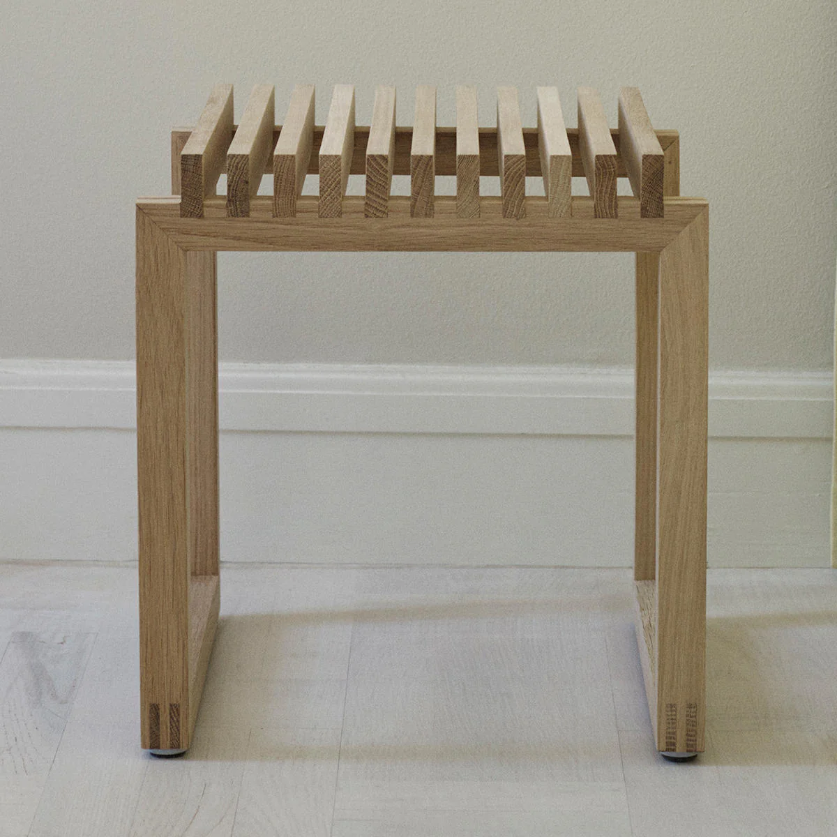 Cutter Storage Stool - Image 3
