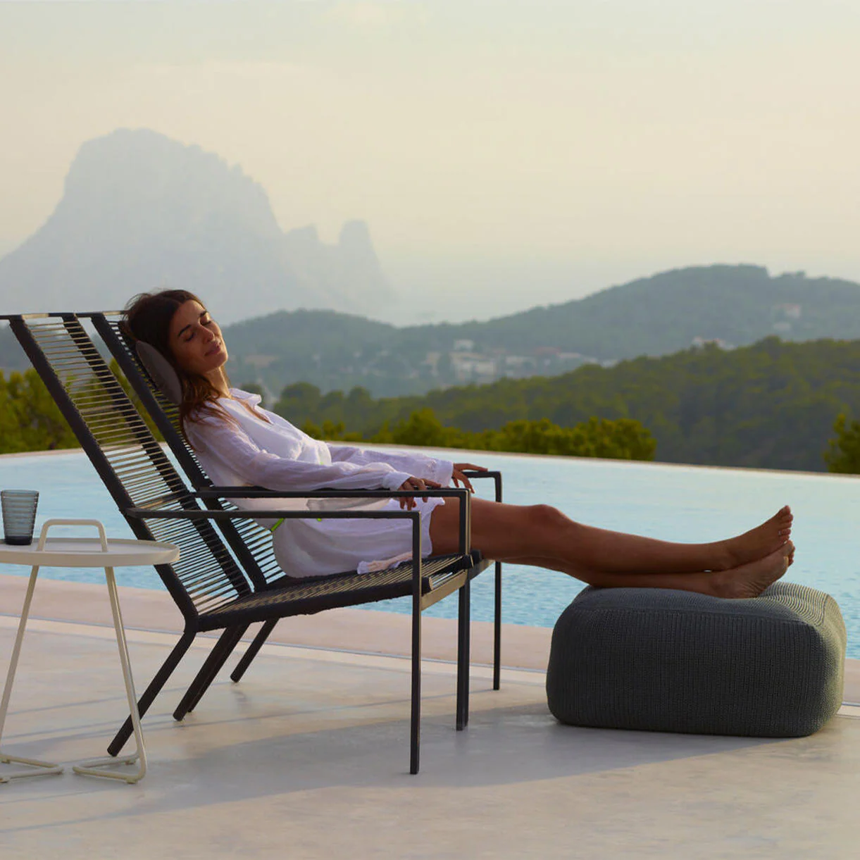 Divine Footstool - Image 4