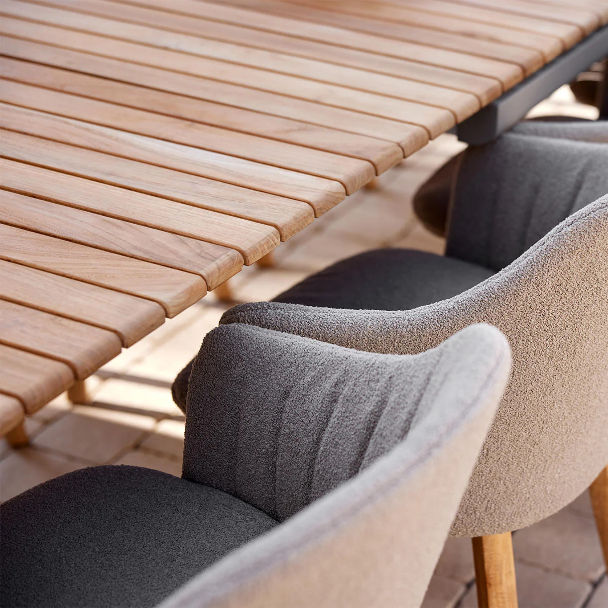 Drop Extendable Dining Table - Image 4