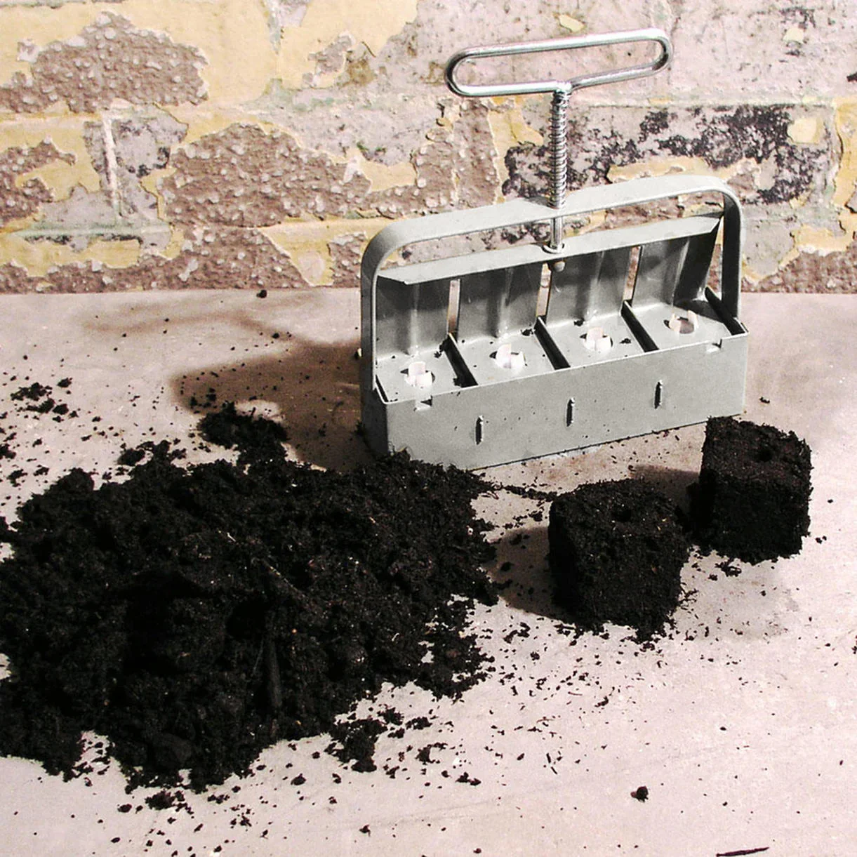 Eco Soil Blocker - Mini 4 - Image 2