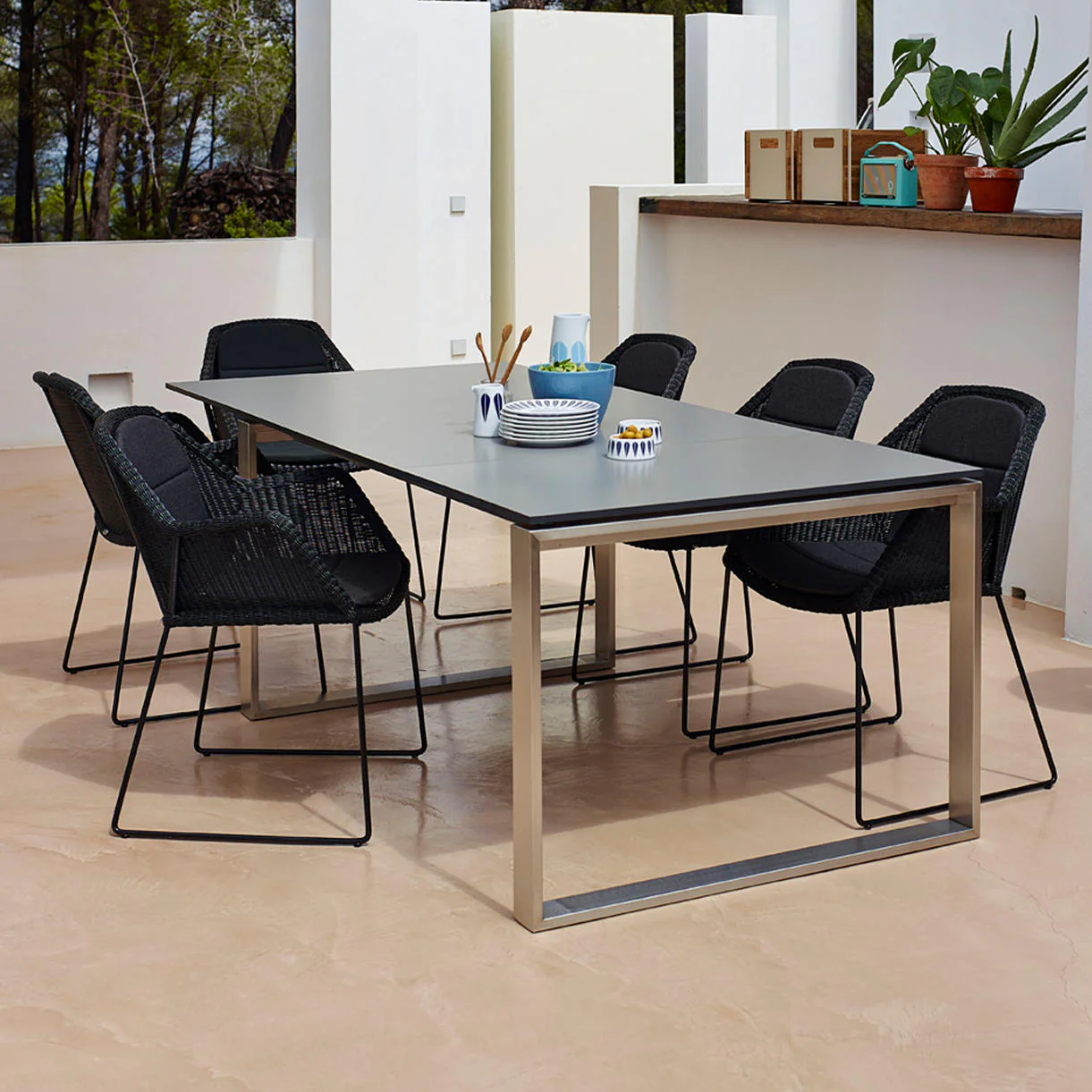 Edge Dining Table - Image 3