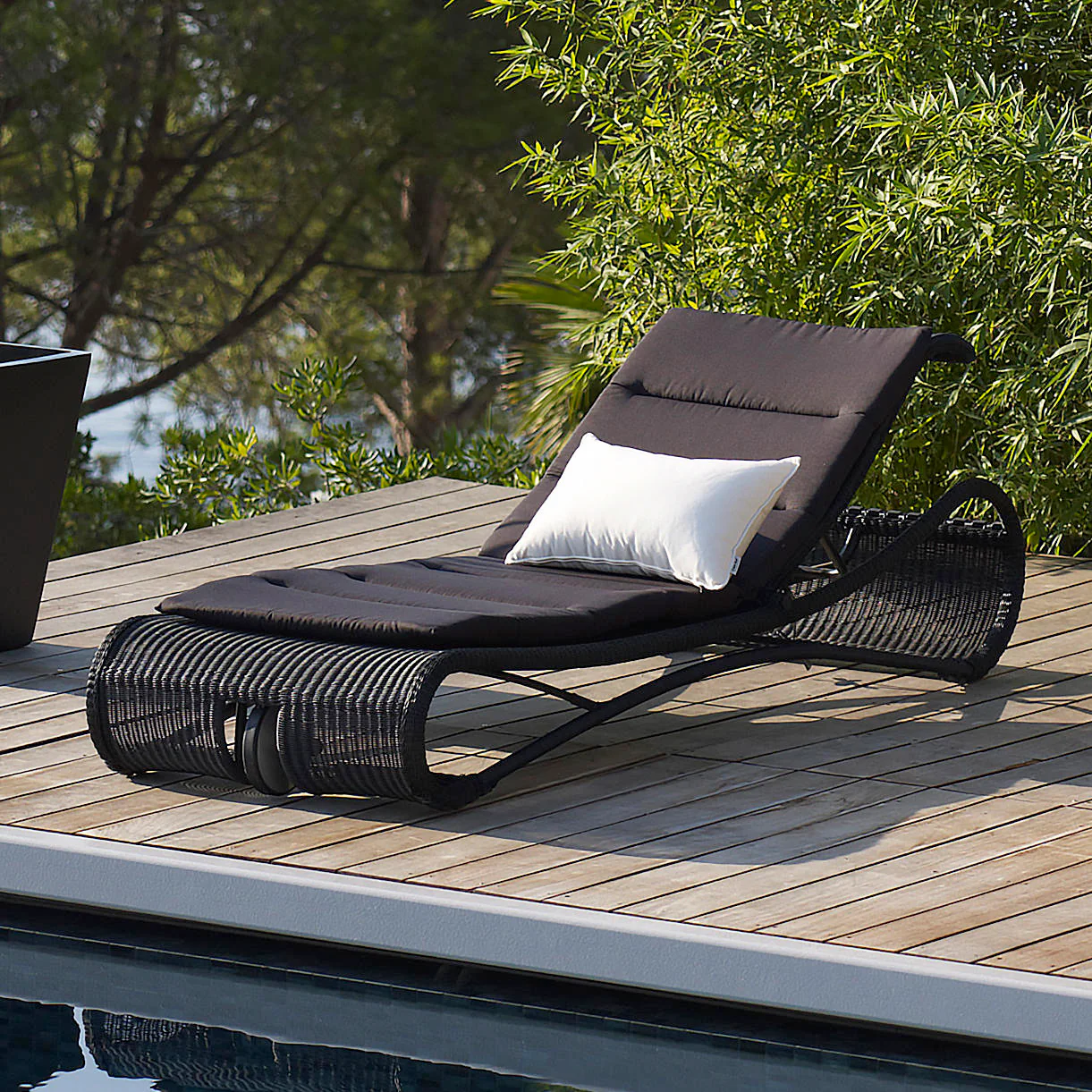 Escape Sunbed - Image 3