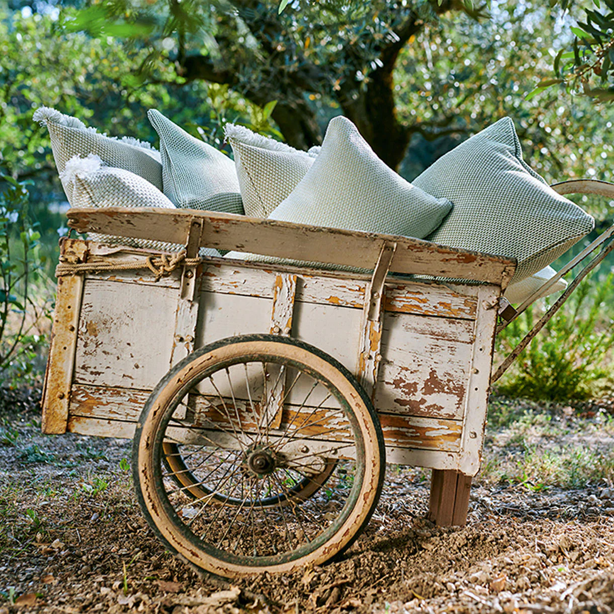 Evasion Outdoor Cushion - Image 4