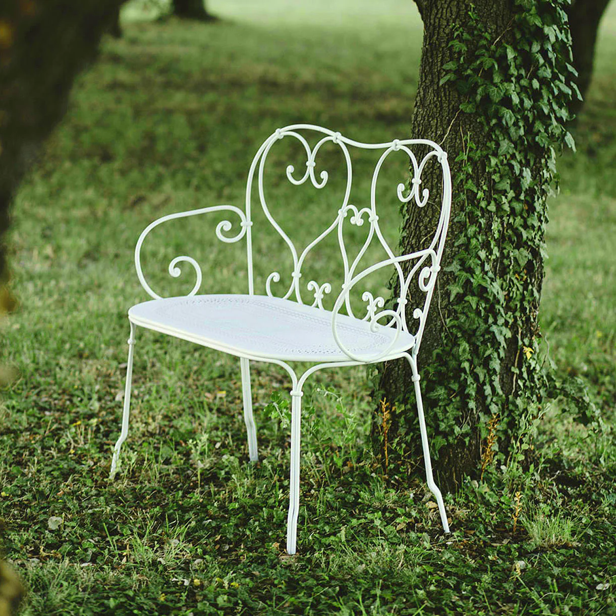 Fermob 1900 Bench - Image 3