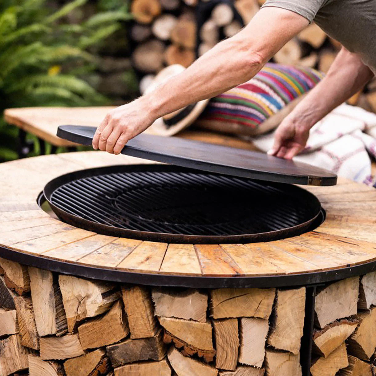 Firebowl Table with Lid - Image 3