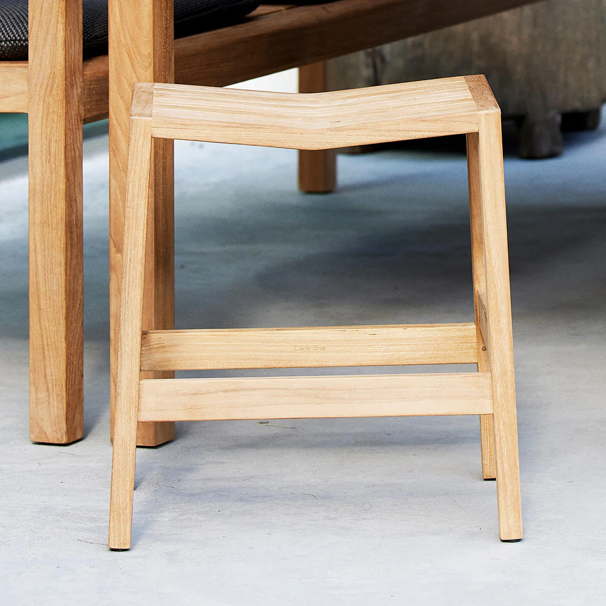 Flip Stool - Image 3