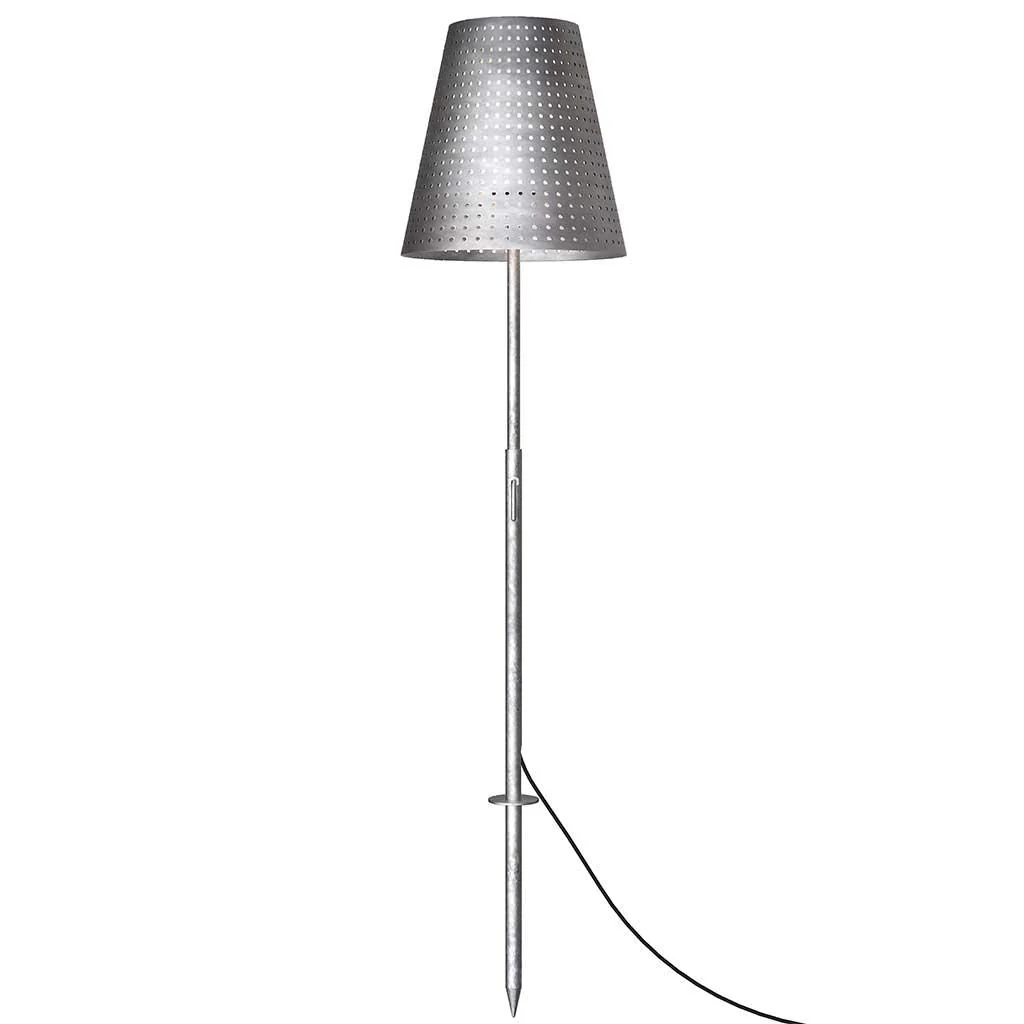 Fuse Outdoor Light with Spike - Image 3