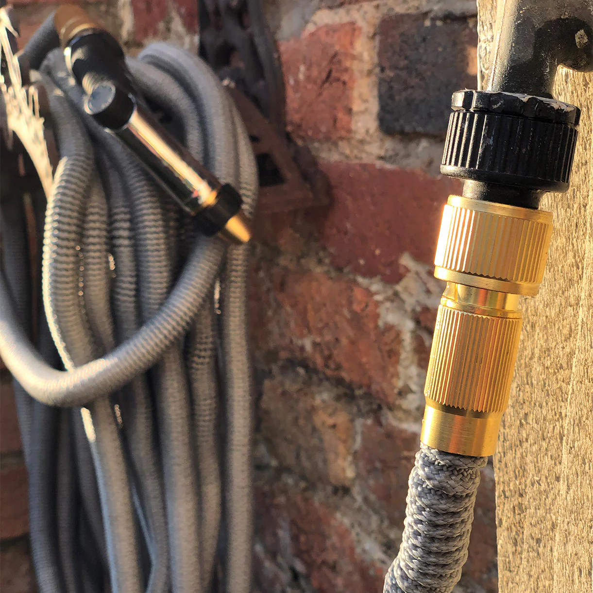 Extending Hose Pipe with Adjustable Spray Gun - Image 3