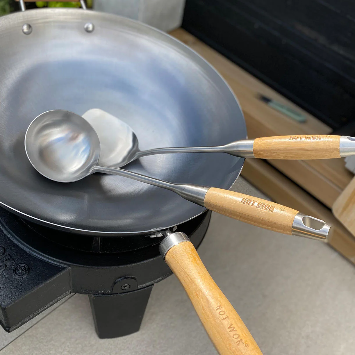 Hot Wok Ladle - Image 3