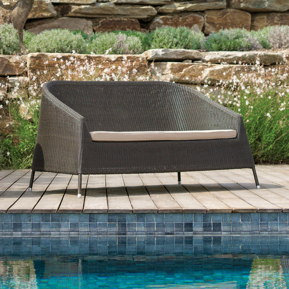 Kingston Woven Lounge Sofa - Image 3