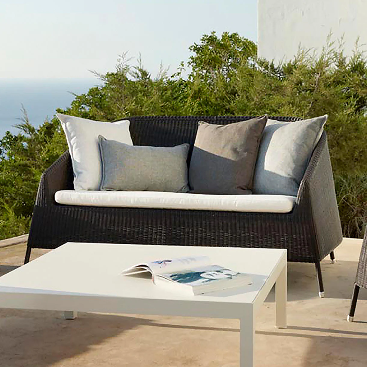 Kingston Woven Lounge Sofa - Image 4