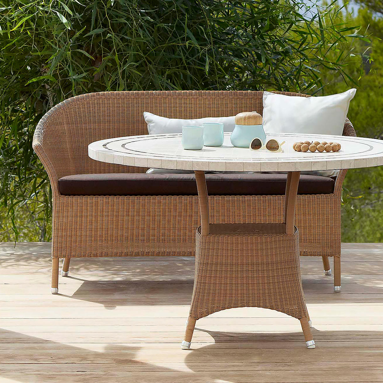 Lansing Garden Sofa - Image 3