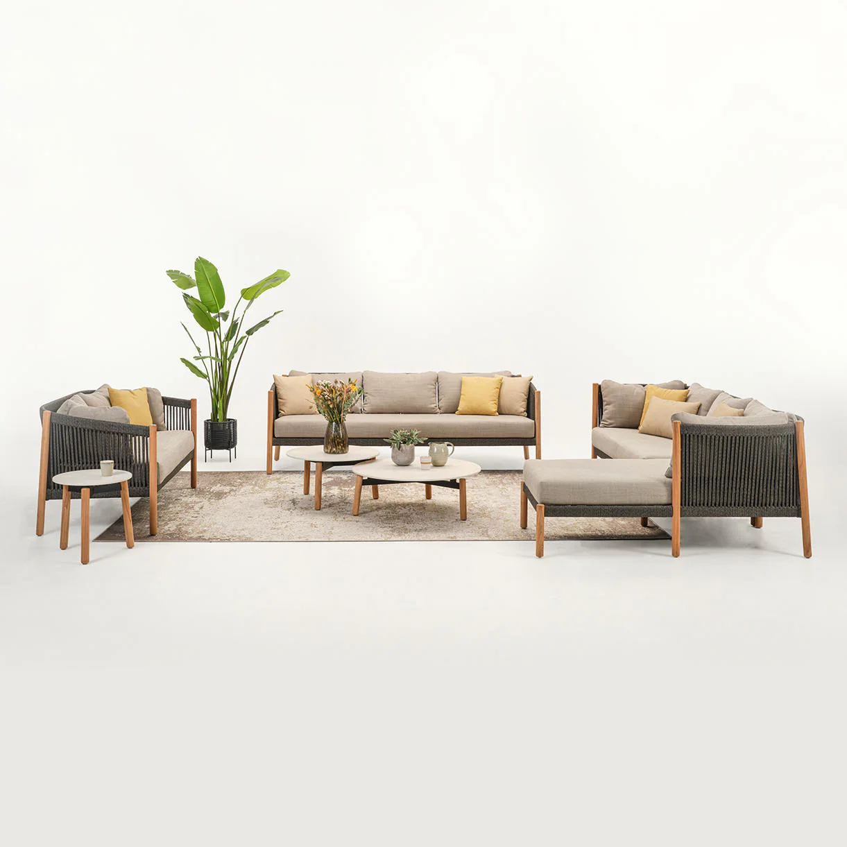 Lento Lounge Large Garden Sofa - Image 3