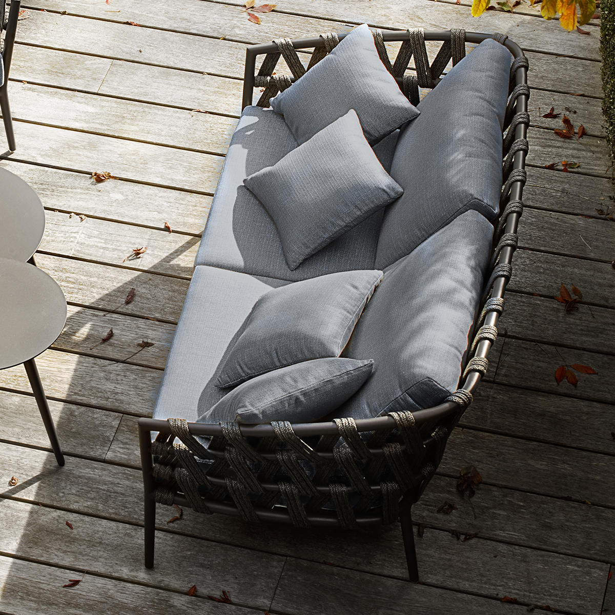 Leo Garden Sofa - Image 3