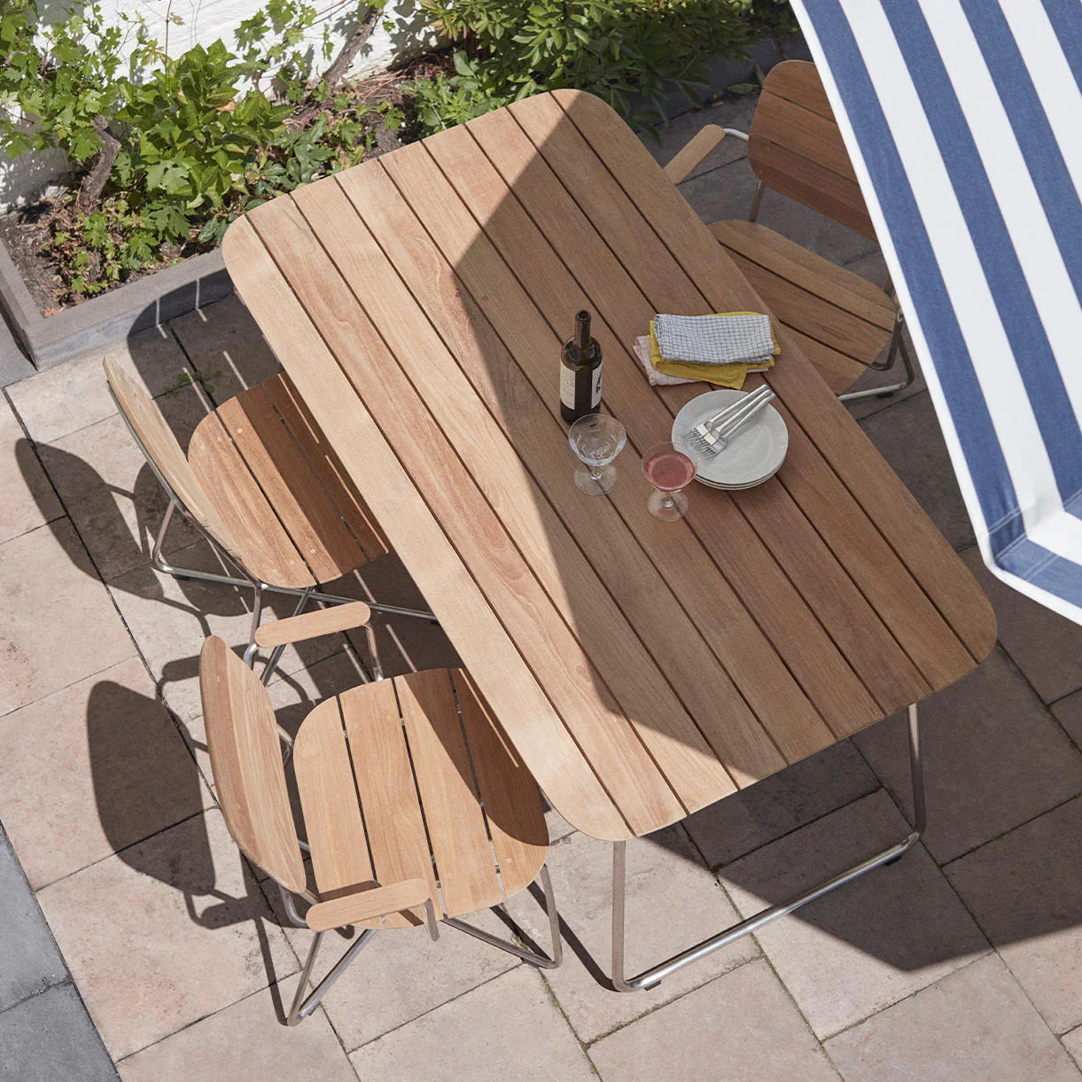 Lilium Dining Table - Image 3