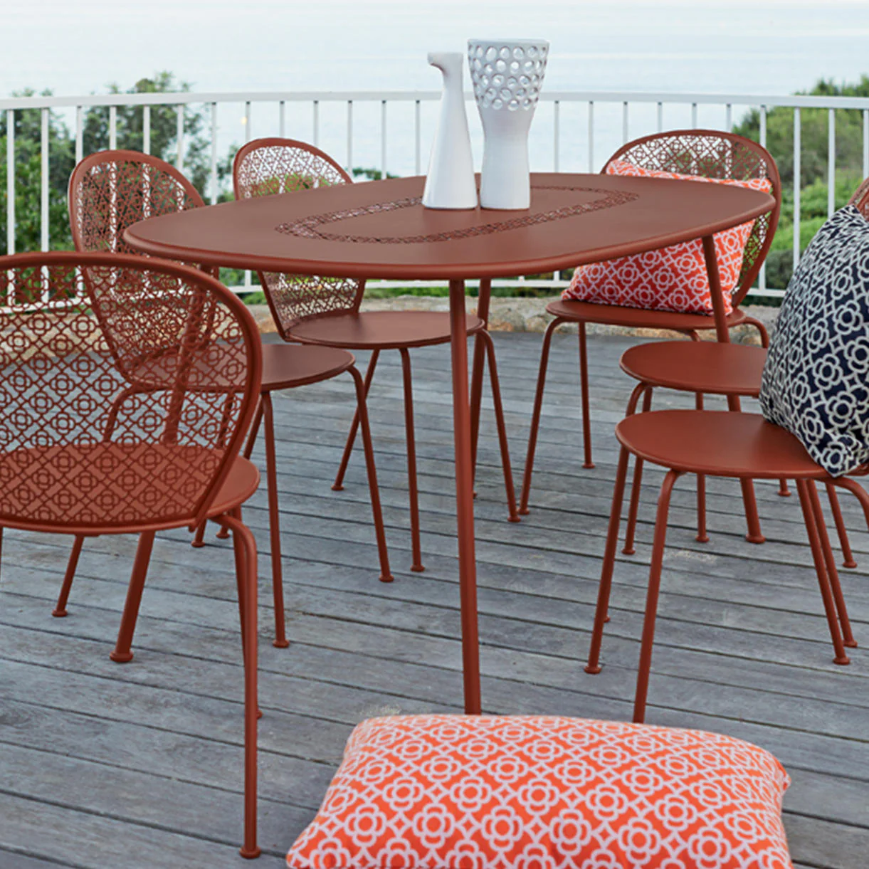 Lorette Oval Table - Image 6