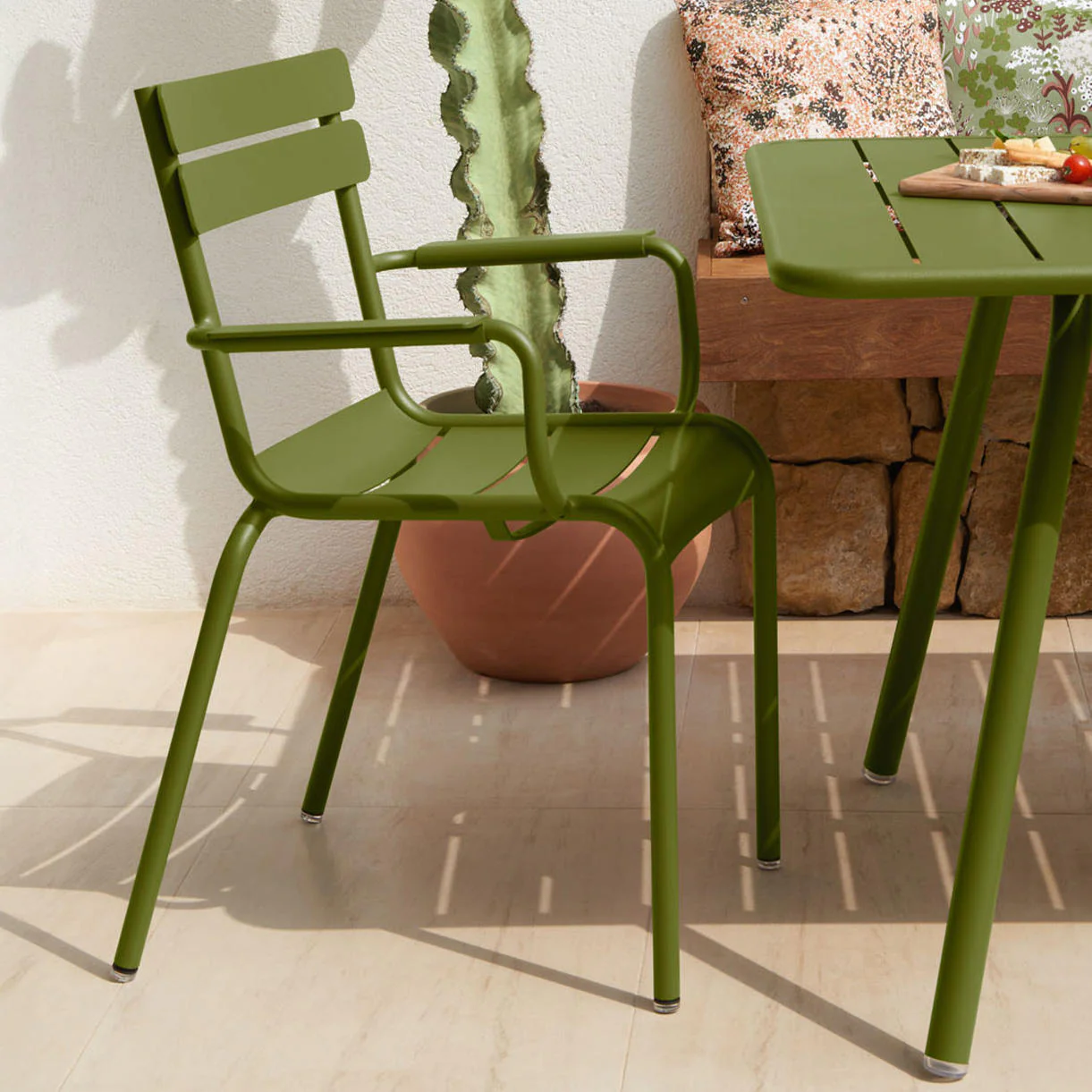 Luxembourg Armchair - Image 2