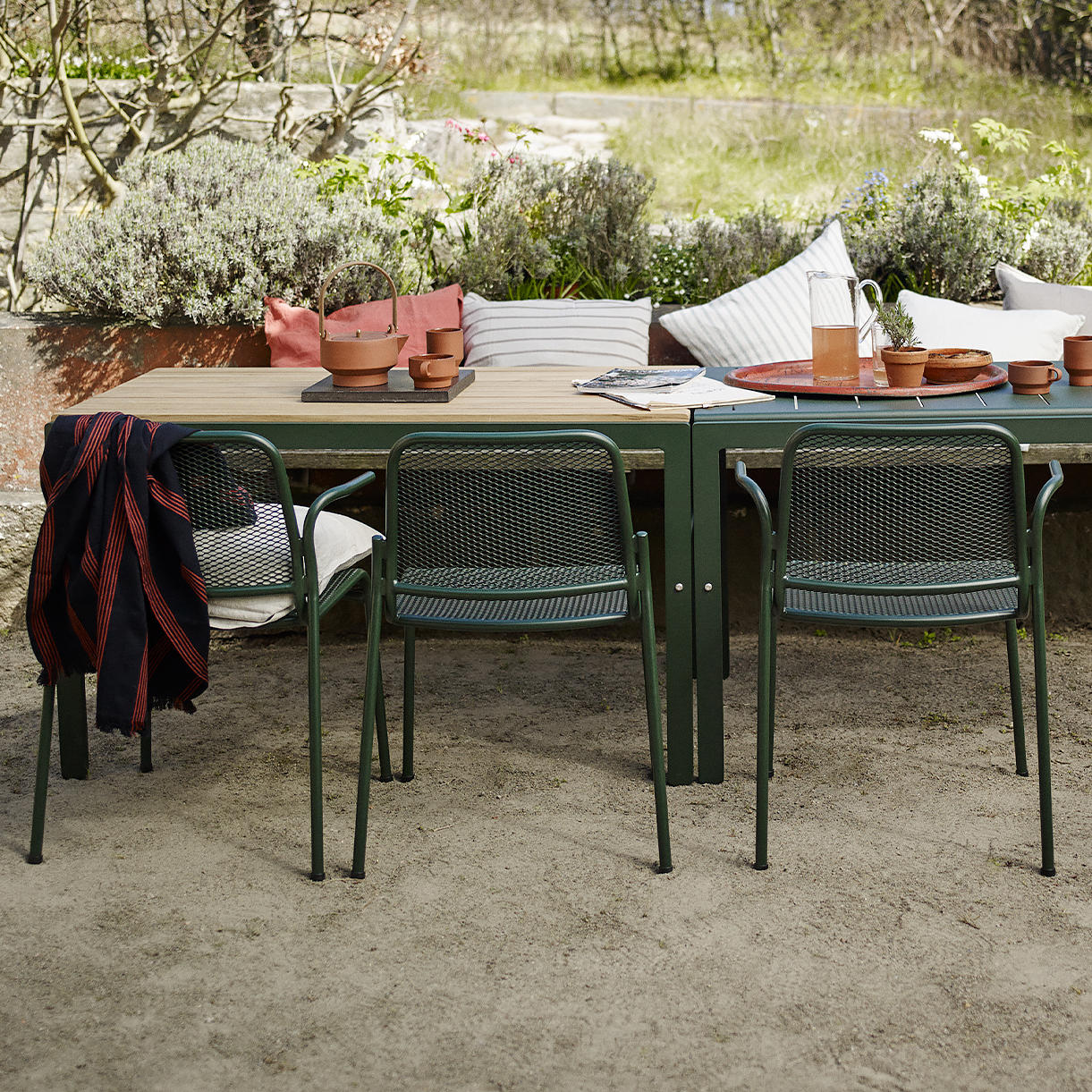 Mira Stacking Chairs - Image 3