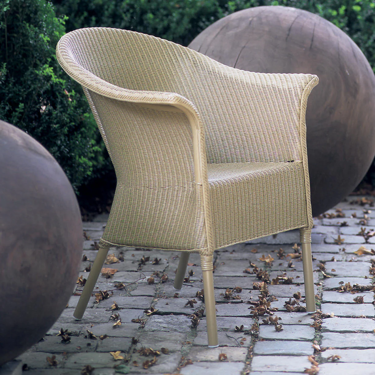 Monte Carlo Chair - Image 5