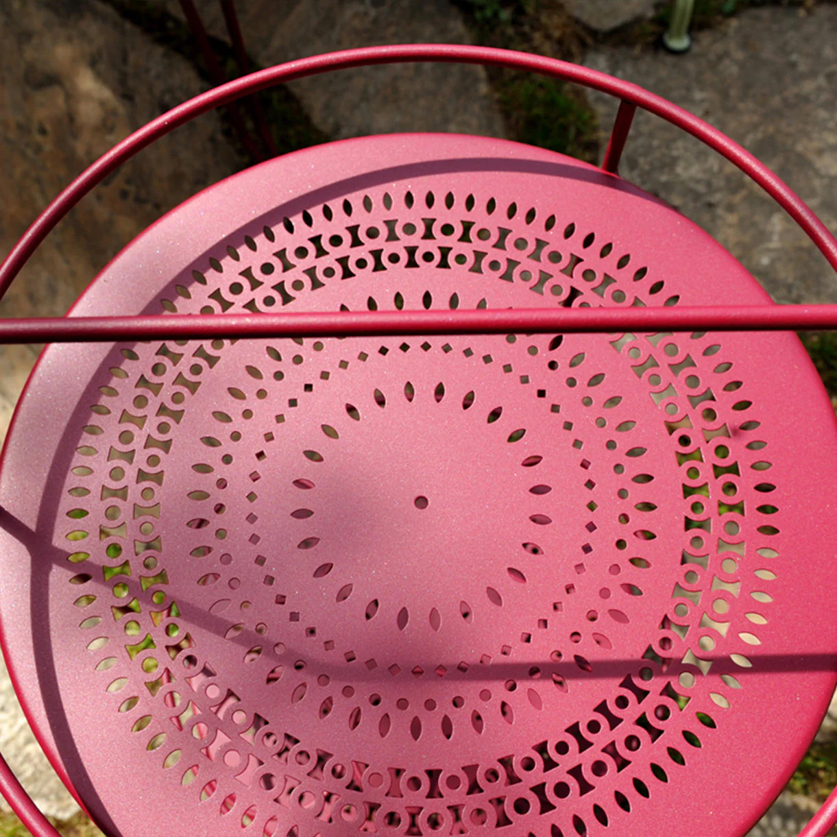 Montmartre Portable Side Table - Image 4