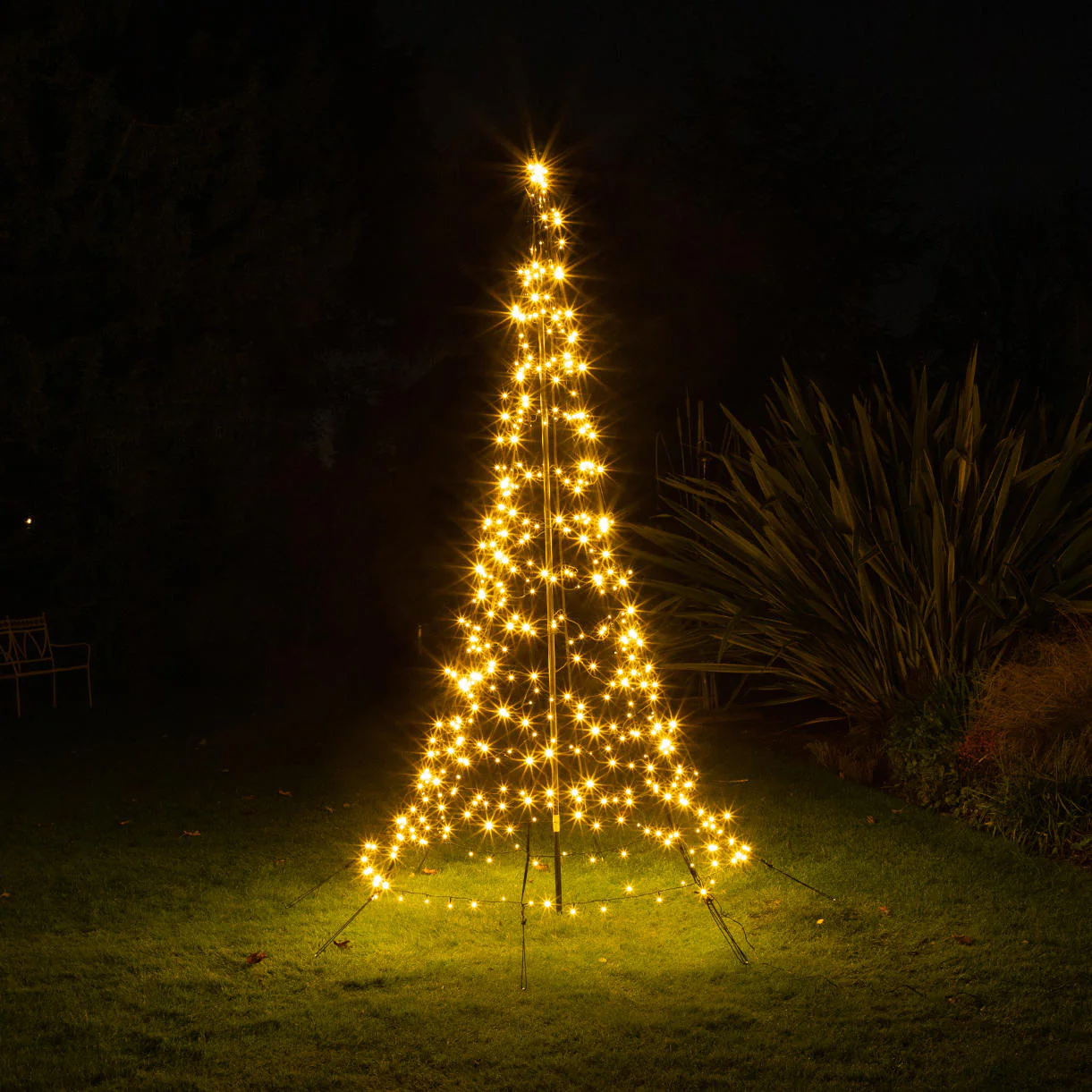 Northern Stars Outdoor 3D Illuminated LED Trees - Image 3
