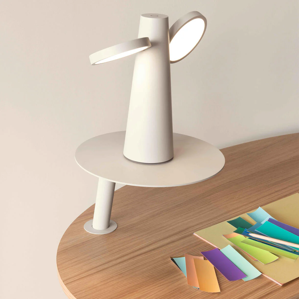 Nuage Indoor Oak Desk - Image 4