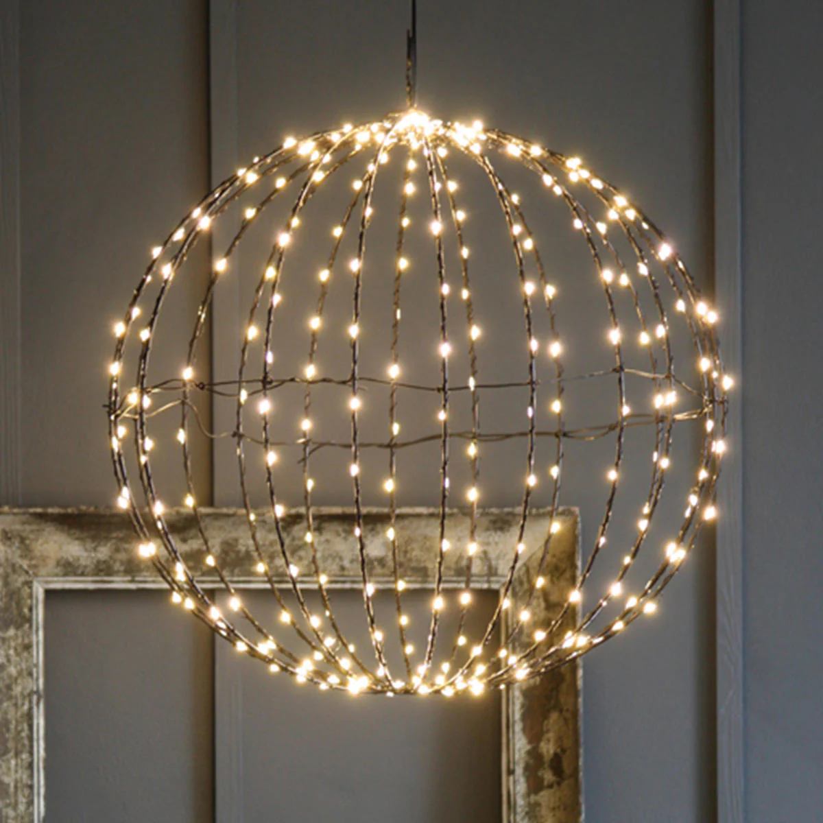 Outdoor 300 LED Illuminated Dual Function Decorative Spheres - Image 9