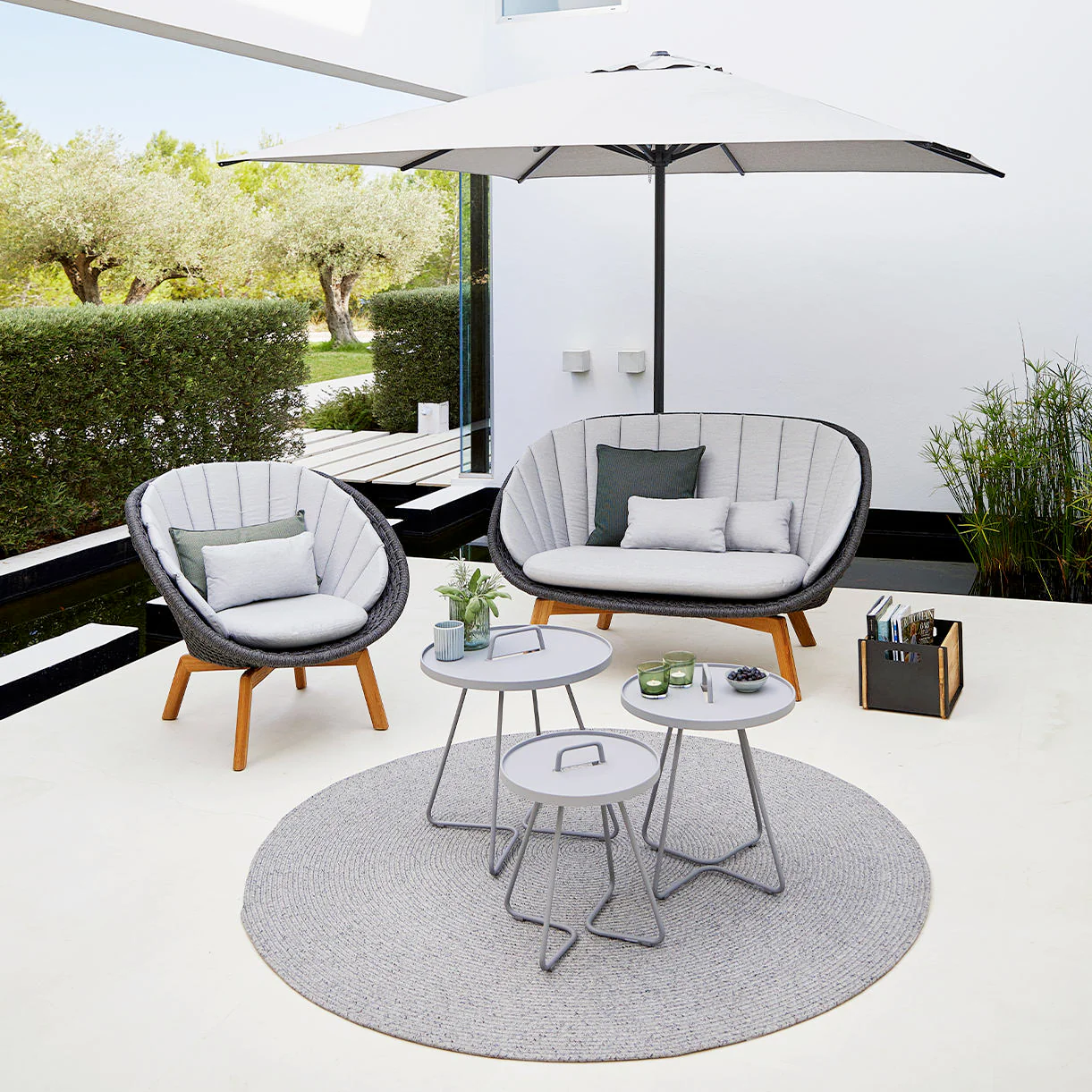 Peacock Rope Lounge 2 Seat Sofa - Image 4