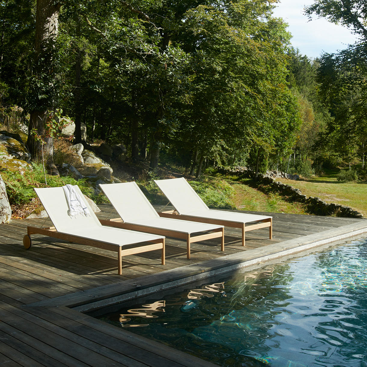 Pelagus Sunbed - Image 4